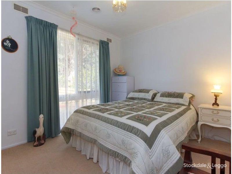2 Mount View Road, Rosebud VIC 3939