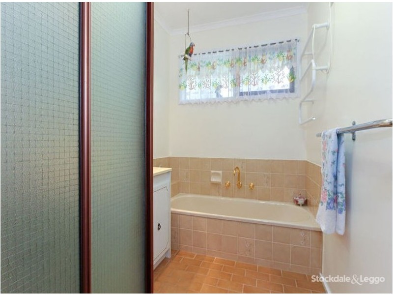 2 Mount View Road, Rosebud VIC 3939