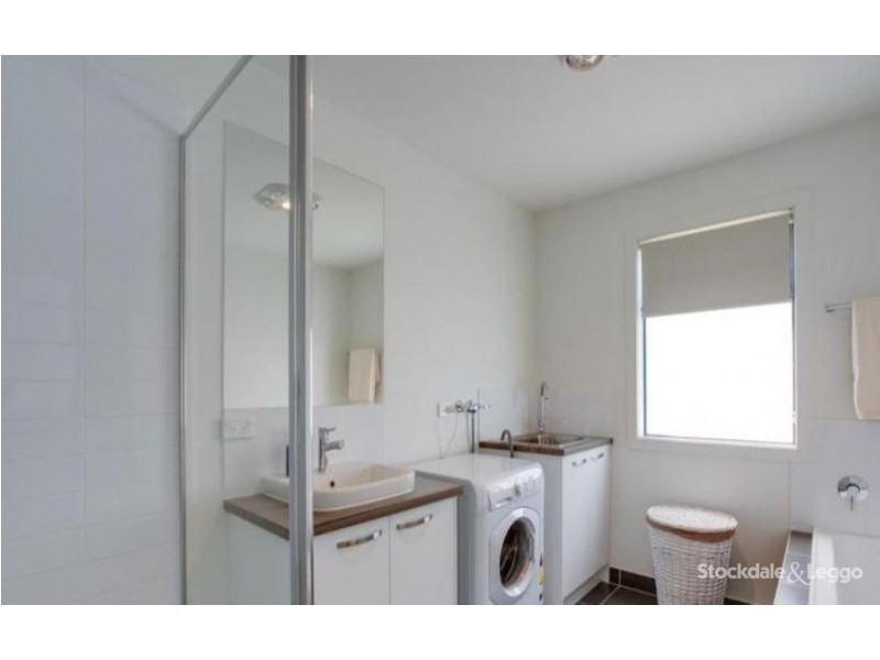 5/33 Dromana Parade, Safety Beach VIC 3936