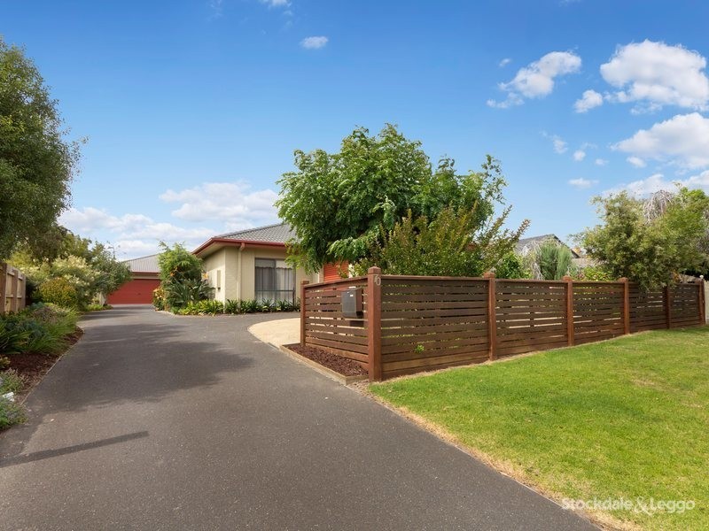 1/70 Warranilla Avenue, Rosebud VIC 3939