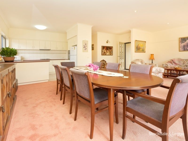 1/70 Warranilla Avenue, Rosebud VIC 3939