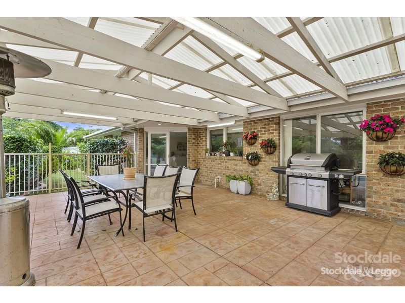 76 Lockhart Drive, Rosebud VIC 3939
