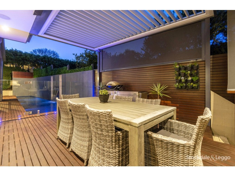 22 Ocean Grove, Mount Eliza VIC 3930