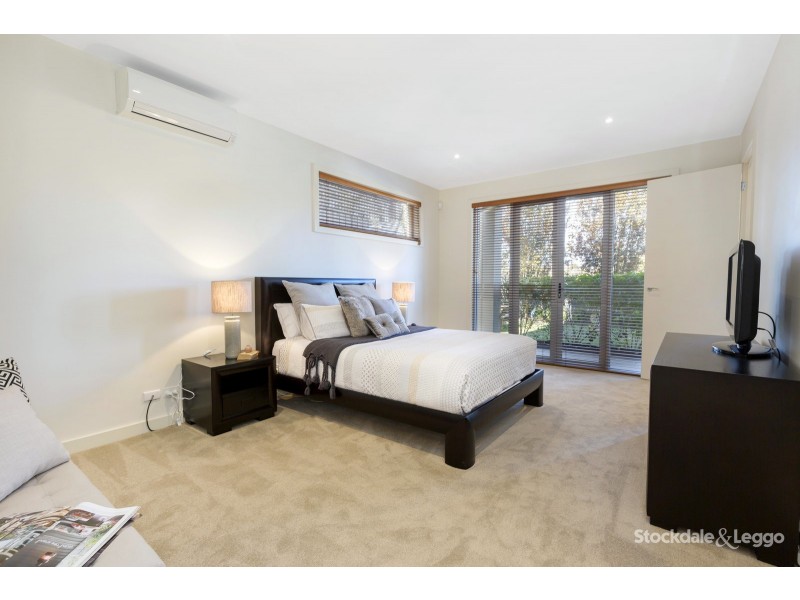 22 Ocean Grove, Mount Eliza VIC 3930