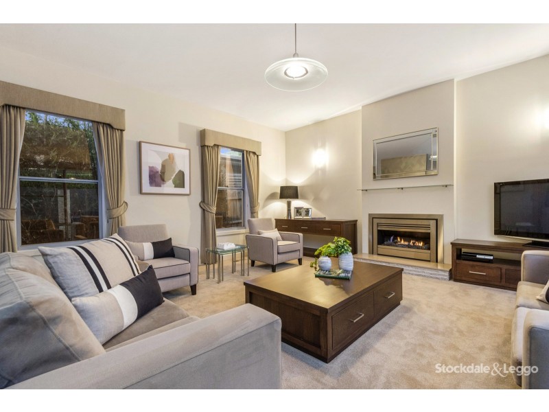 22 Ocean Grove, Mount Eliza VIC 3930