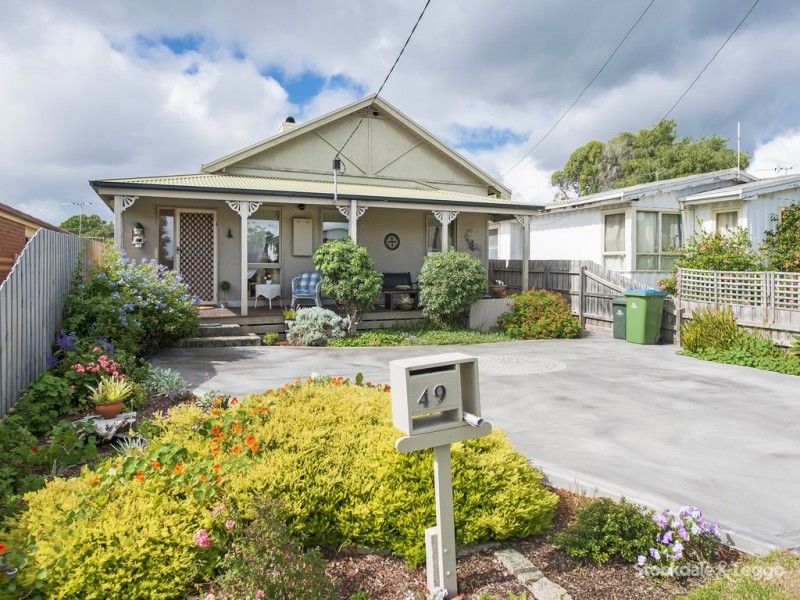 49 Fifth Avenue, Rosebud VIC 3939