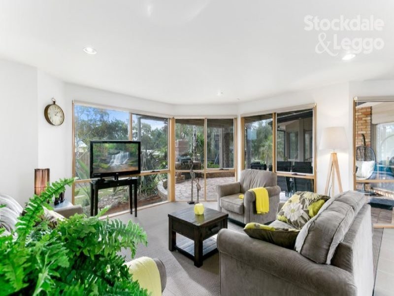 10 Rollings Close, Rosebud VIC 3939