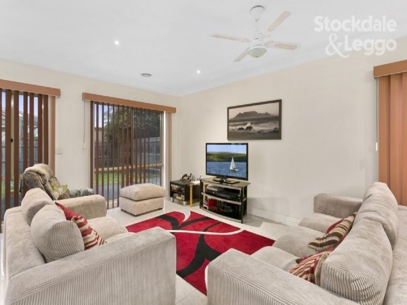 12 George Street, Safety Beach VIC 3936