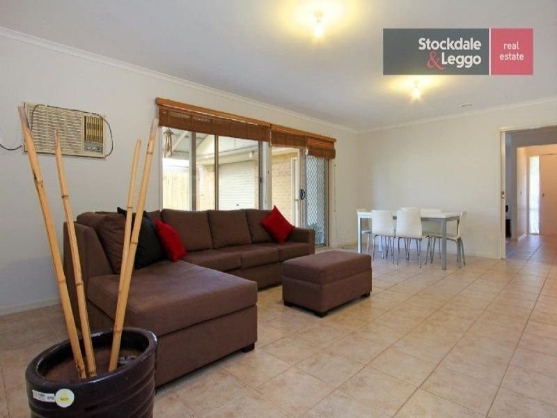 14 Watson Avenue, Dromana VIC 3936