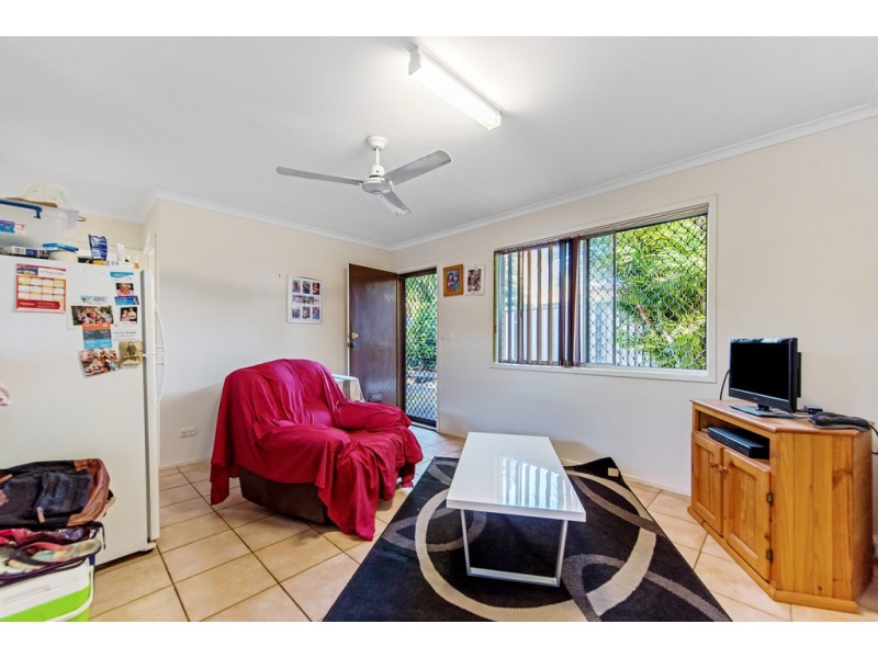 2/17 Back Street, Biggera Waters QLD 4216
