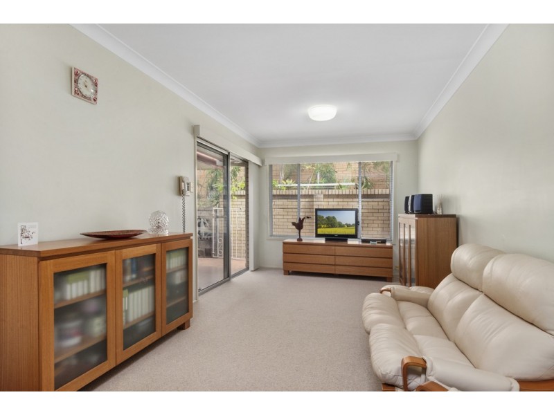 38 Verona Avenue, Isle Of Capri QLD 4217