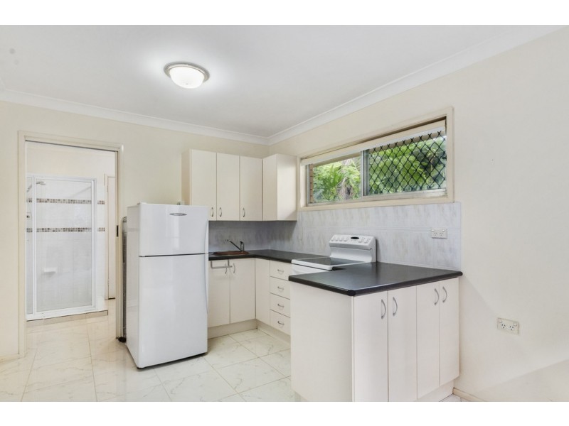 38 Verona Avenue, Isle Of Capri QLD 4217