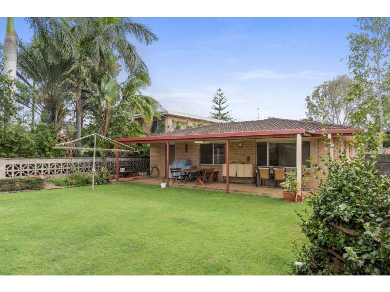 38 Verona Avenue, Isle Of Capri QLD 4217