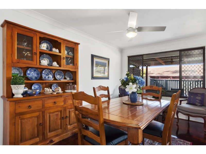 2/58 Blake Street, Southport QLD 4215
