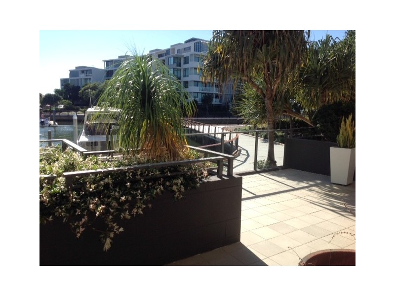 2104/323 Bayview Street, Hollywell QLD 4216