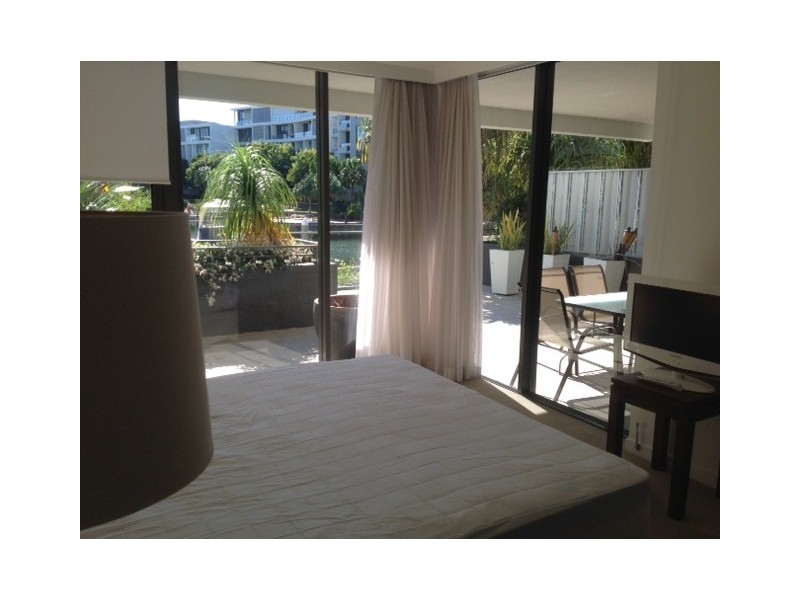2104/323 Bayview Street, Hollywell QLD 4216