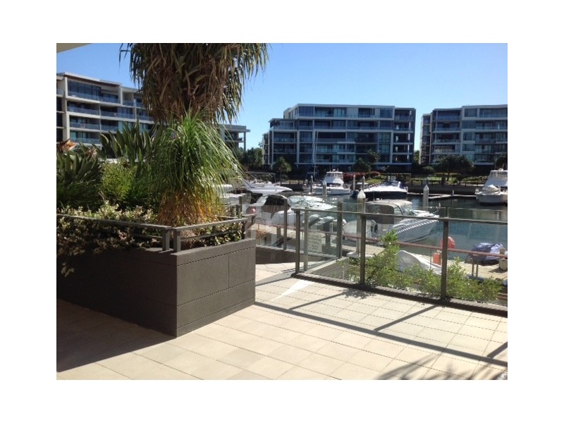 2104/323 Bayview Street, Hollywell QLD 4216