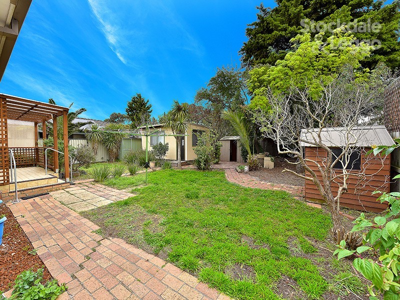 3 Dolphin Court, Gladstone Park VIC 3043