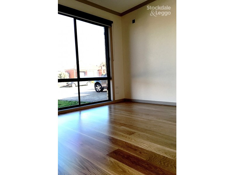 28 Mathisen Terrace, Hillside VIC 3037