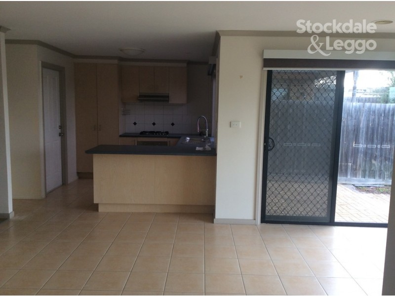 28 Mathisen Terrace, Hillside VIC 3037