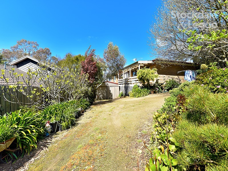 8 Cleve Court, Wallan VIC 3756