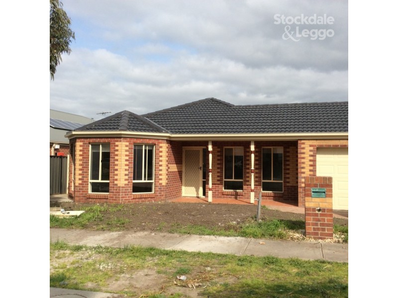 11 Serendip Crescent, Greenvale VIC 3059