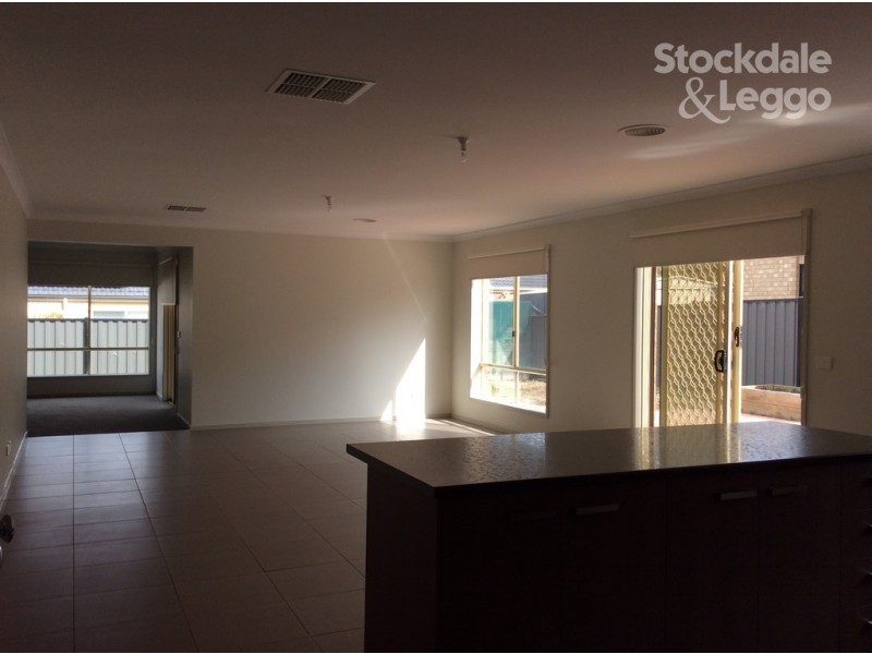 11 Serendip Crescent, Greenvale VIC 3059