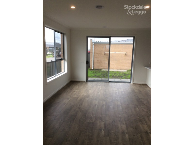 20 Ruskin Street, Craigieburn VIC 3064