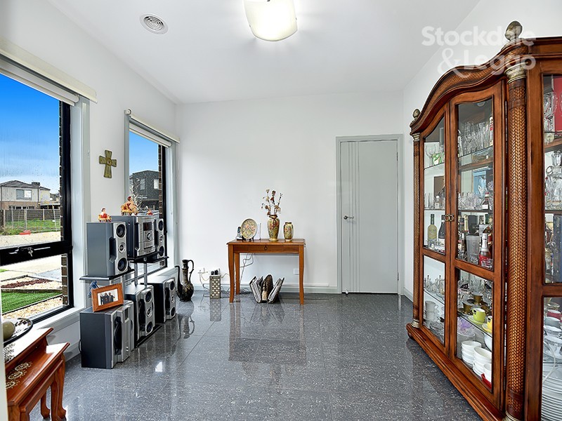 3 Cavell Drive, Craigieburn VIC 3064