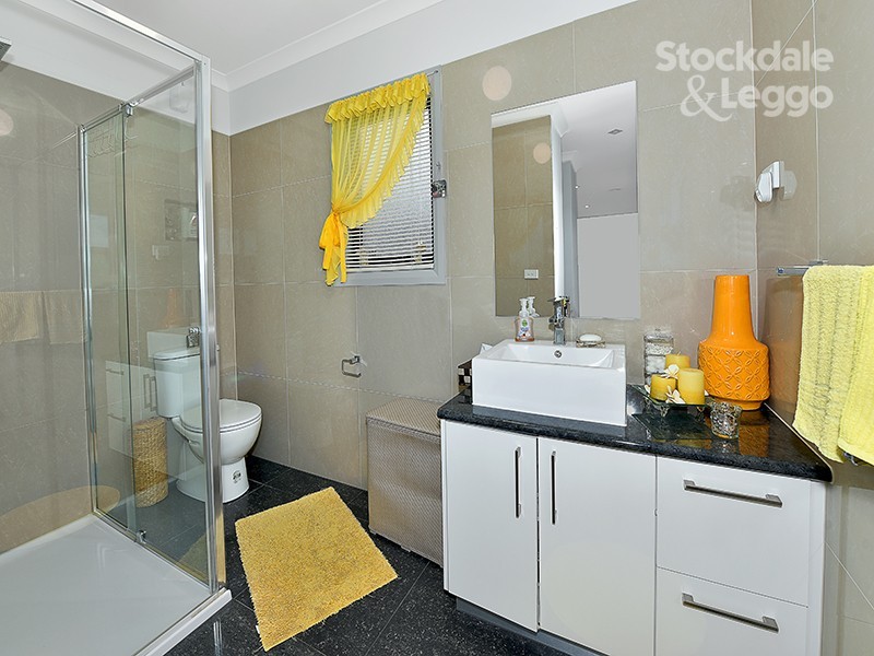 3 Cavell Drive, Craigieburn VIC 3064