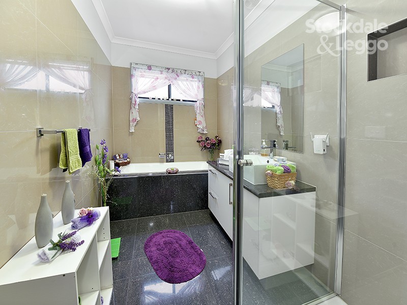 3 Cavell Drive, Craigieburn VIC 3064