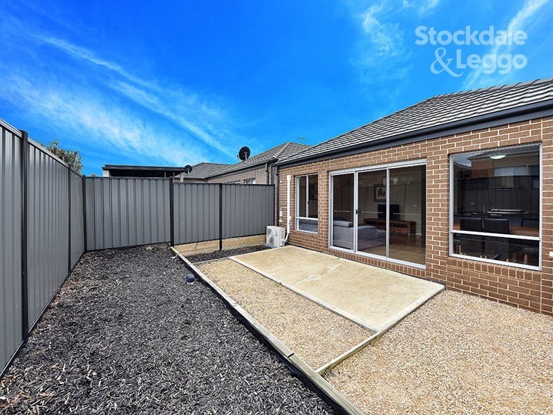 35 Cockatiel Circuit, Craigieburn VIC 3064