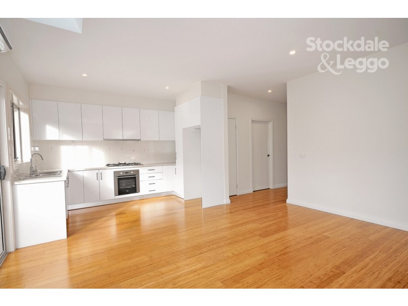 4/7 Avion Place, Westmeadows VIC 3049