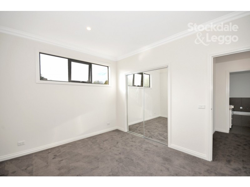 4/7 Avion Place, Westmeadows VIC 3049
