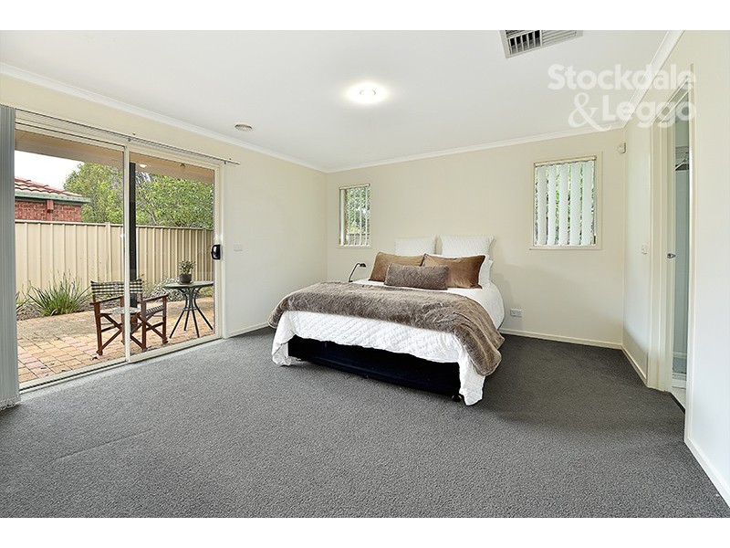 4 Liverpool Circuit, Craigieburn VIC 3064