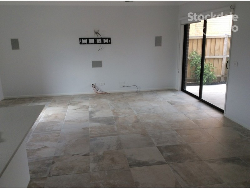 5 Turion Drive, Mickleham VIC 3064