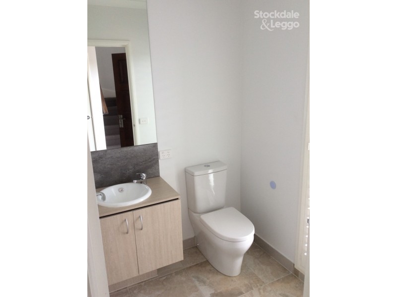 5 Turion Drive, Mickleham VIC 3064