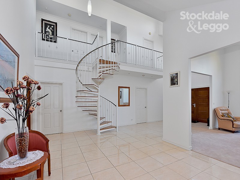 44 Royal Terrace, Craigieburn VIC 3064