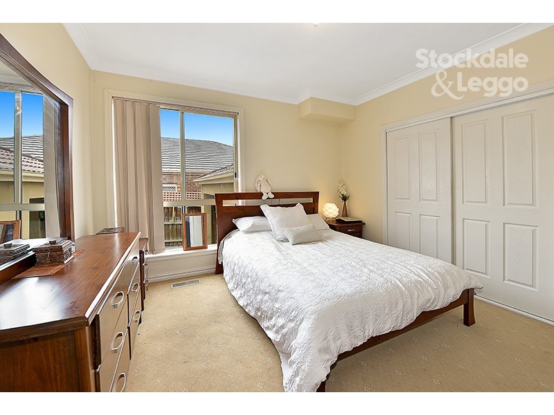 44 Royal Terrace, Craigieburn VIC 3064