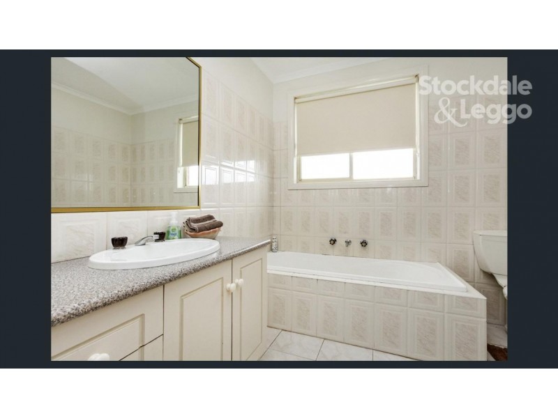 7/24 Barrymore Road, Greenvale VIC 3059