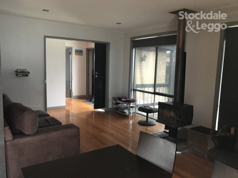 7 Fleetwood Court, Gladstone Park VIC 3043