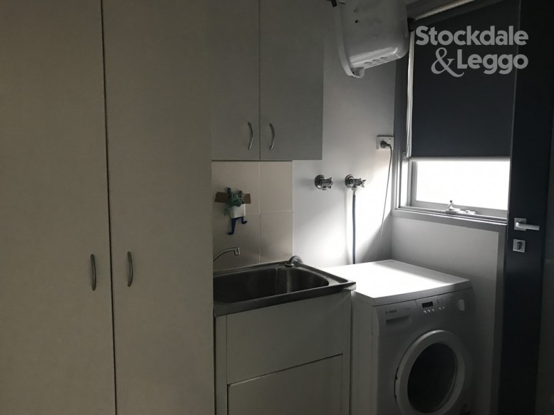 7 Fleetwood Court, Gladstone Park VIC 3043