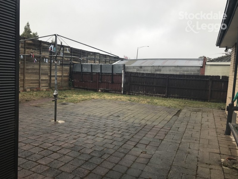 7 Fleetwood Court, Gladstone Park VIC 3043