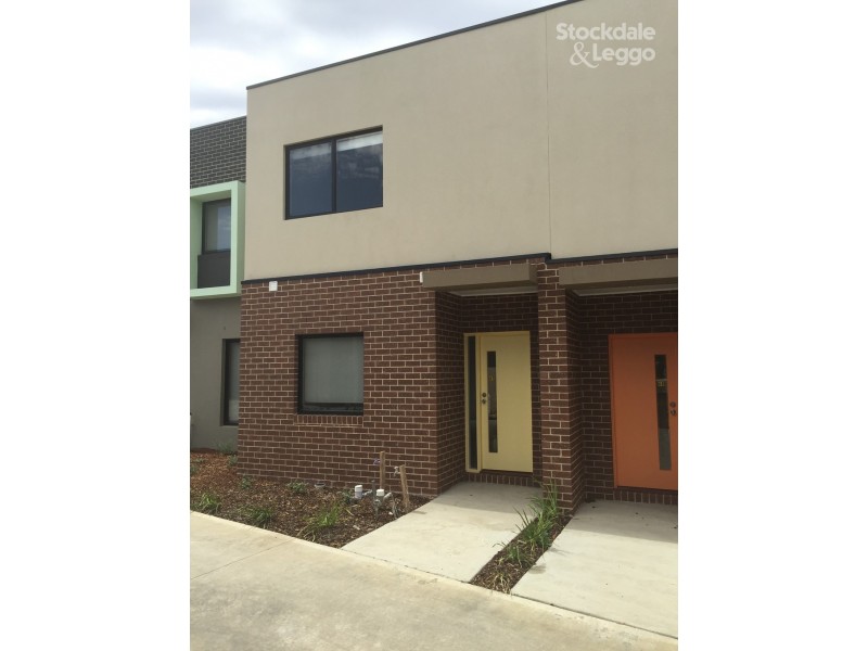 67-1/15 Beddison Road, Craigieburn VIC 3064