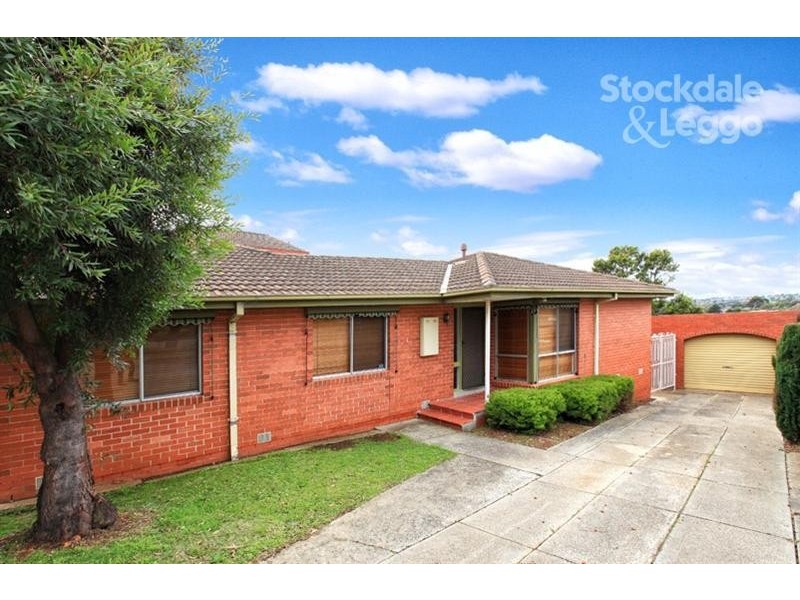 5 Drake Close, Gladstone Park VIC 3043