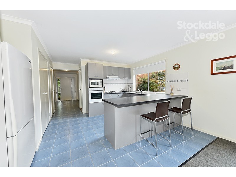 4 Liverpool Circuit, Craigieburn VIC 3064