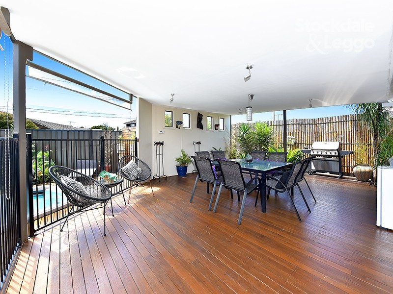 80 South Circular Road, Gladstone Park VIC 3043
