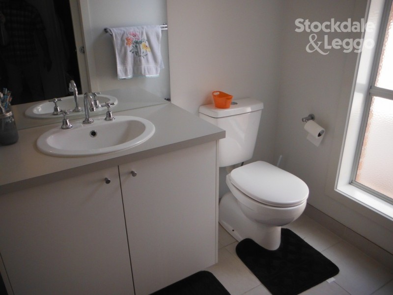 35 Ardenal Crescent, Lalor VIC 3075