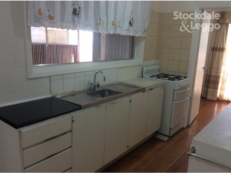 50 Felstead Avenue, Sunshine VIC 3020