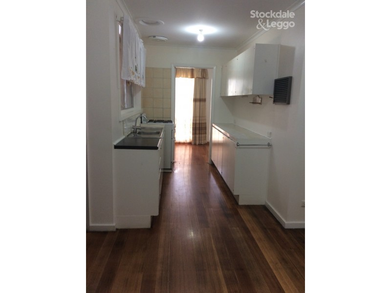 50 Felstead Avenue, Sunshine VIC 3020